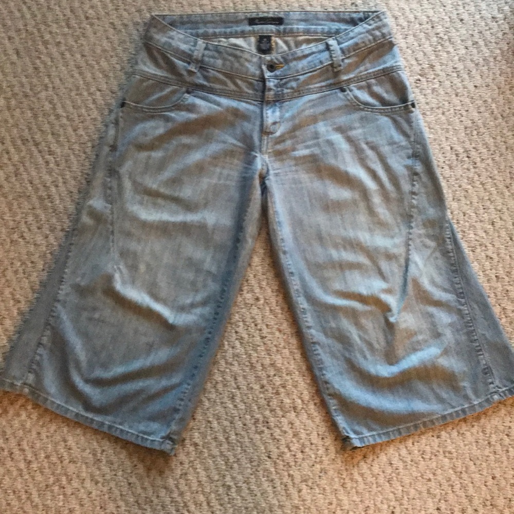 Kenneth Cole denim capris